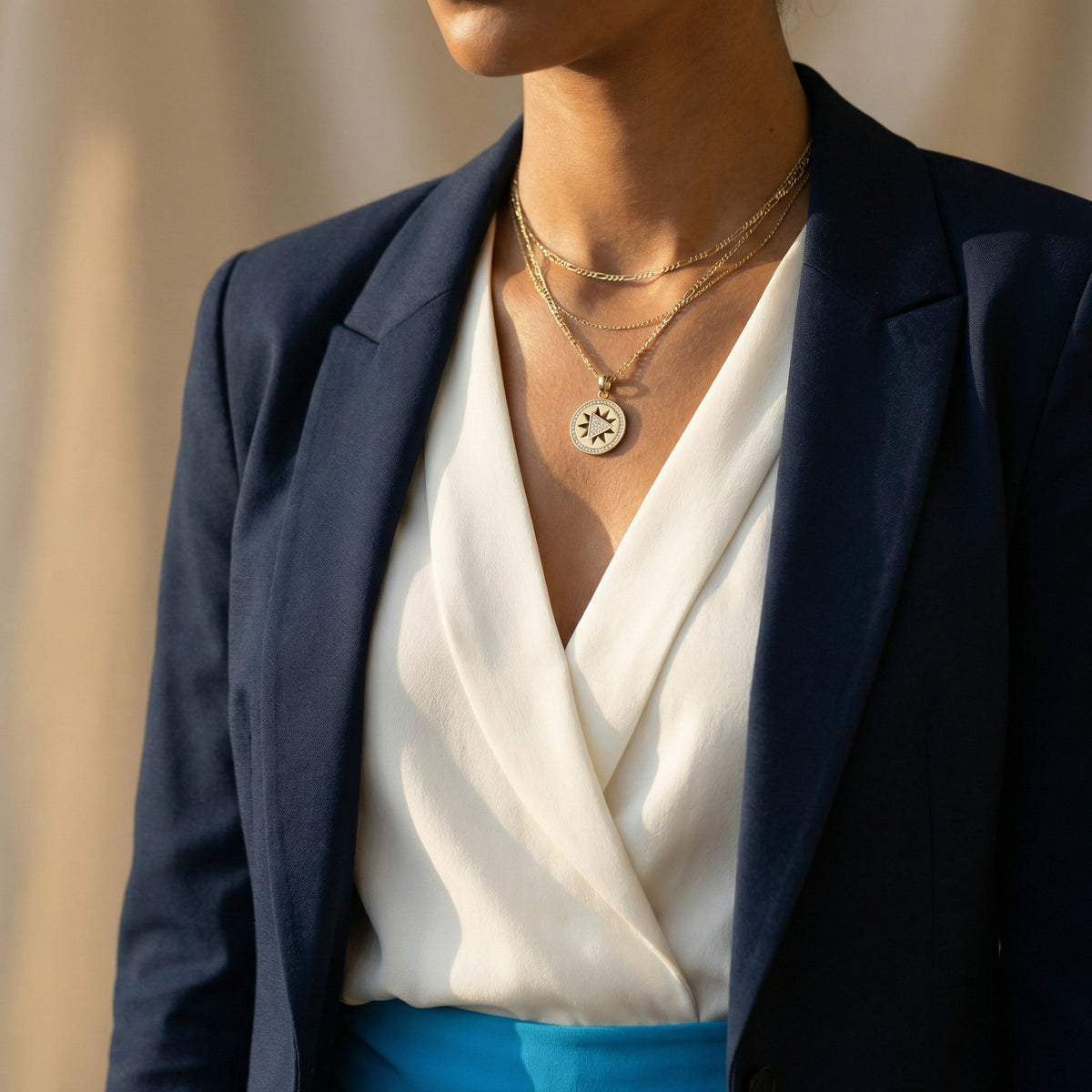 Signature Play diamond coin pendant in solid 18k